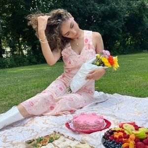 Realization par dress. Maxi, flowers.